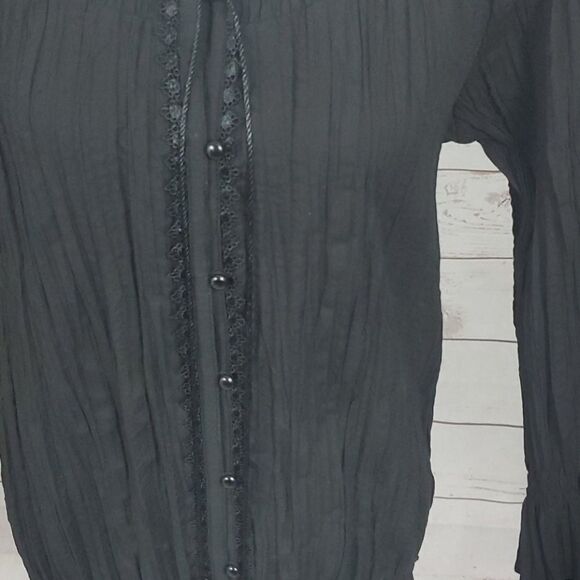 Harve Benard, Black Button up w/ tassel tie front - Picture 6 of 12
